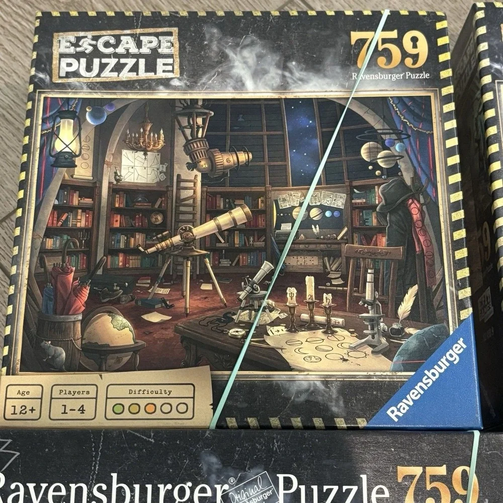 Ravensburger 759 Jigsaw Puzzle Submarine Escape Space‎ Vampire Cabin Lot Of 4